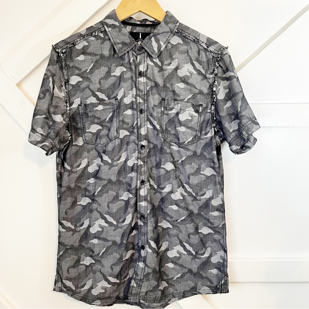 I Jeans by Buffalo Button Down Short Sleeve Gray Camouflage Shirt, Men's Medium